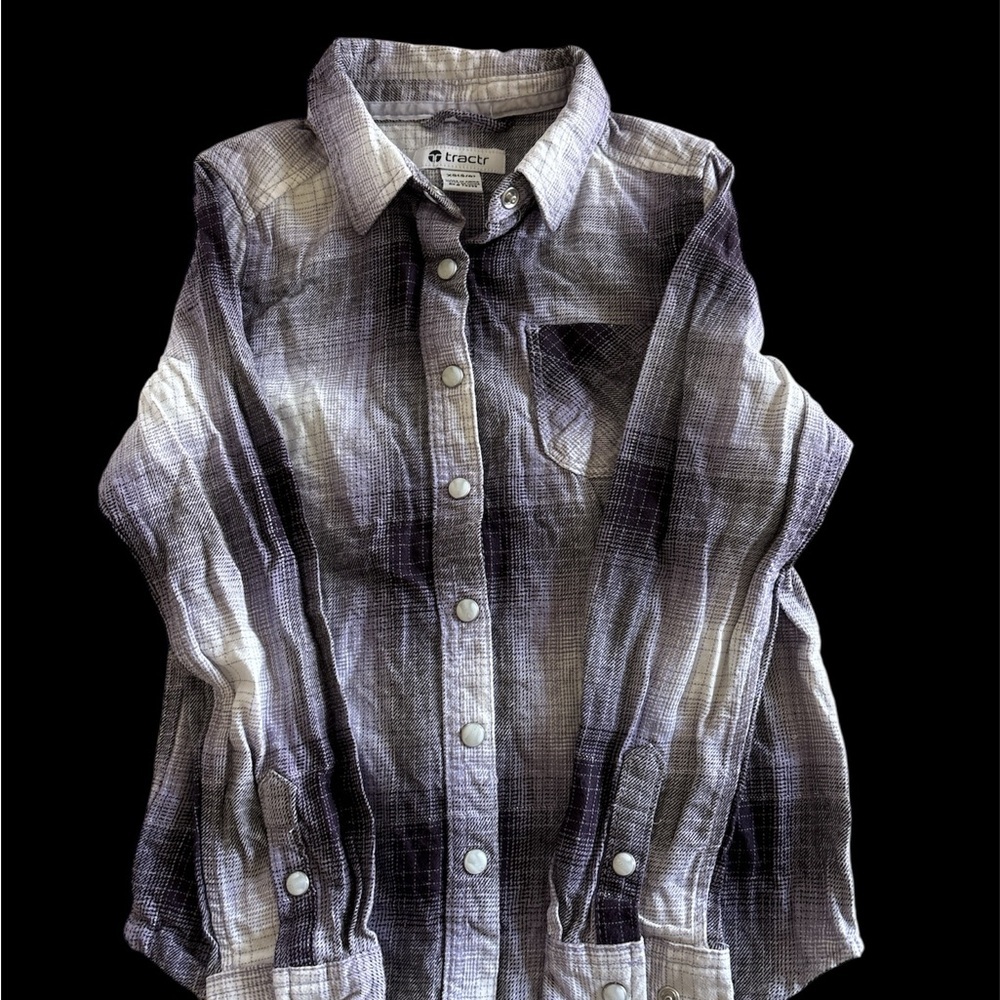 ❤️🍂Tractr Kids' Ombre Plaid Button-Down Shirt - Purple and White
